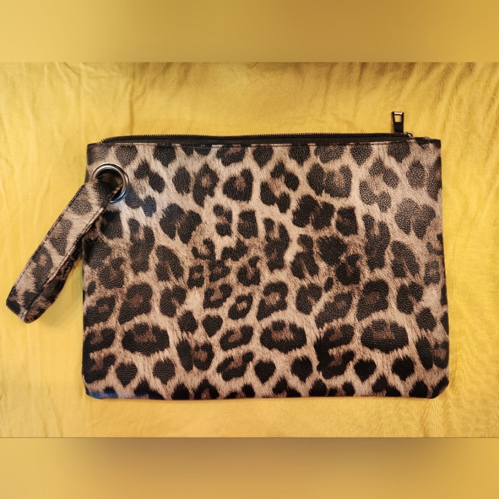 Leopard Print Handbag Wristlet